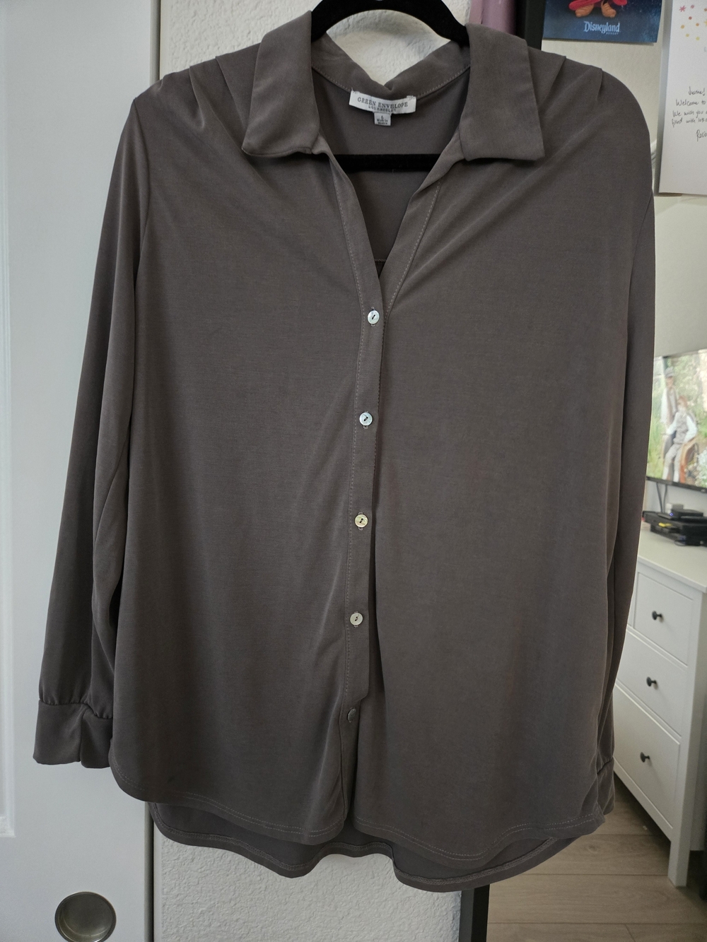 *NWOT* Green Envelope Brown Button-Front Blouse